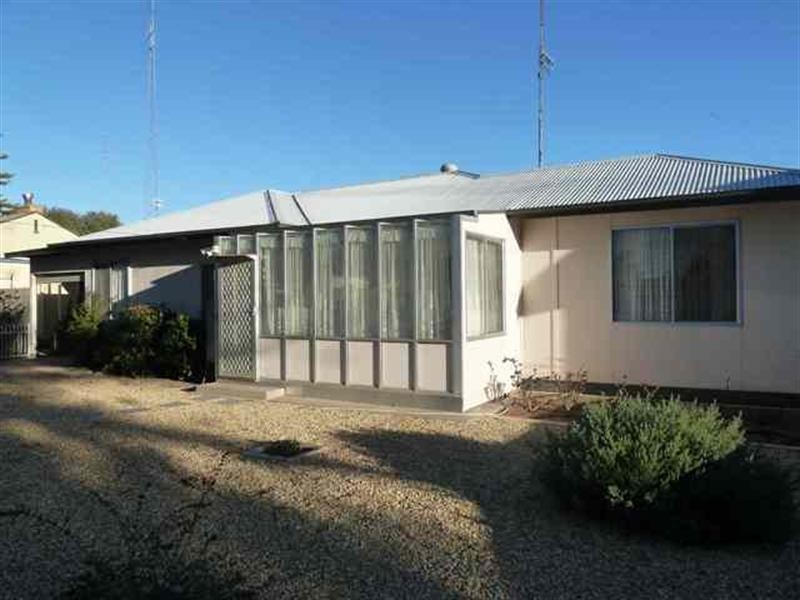 21 Jemison Street, Waikerie SA 5330