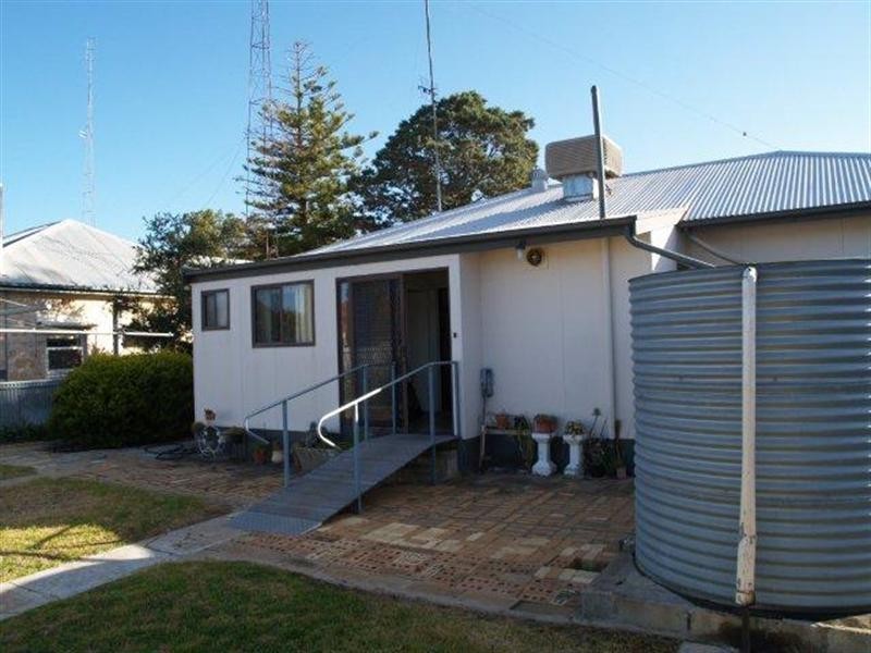 21 Jemison Street, Waikerie SA 5330