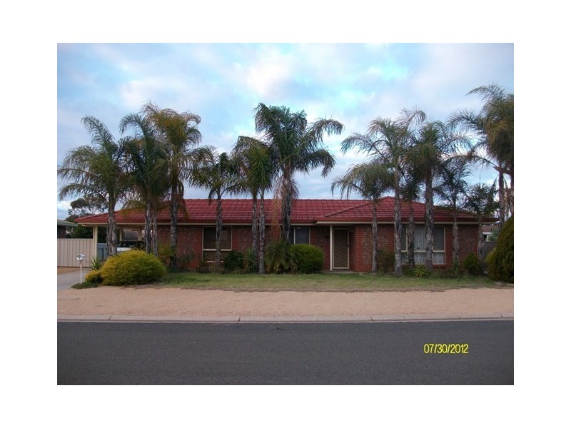 8 Garrard Street, Barmera SA 5345
