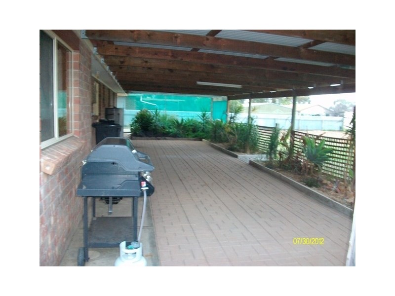 8 Garrard Street, Barmera SA 5345