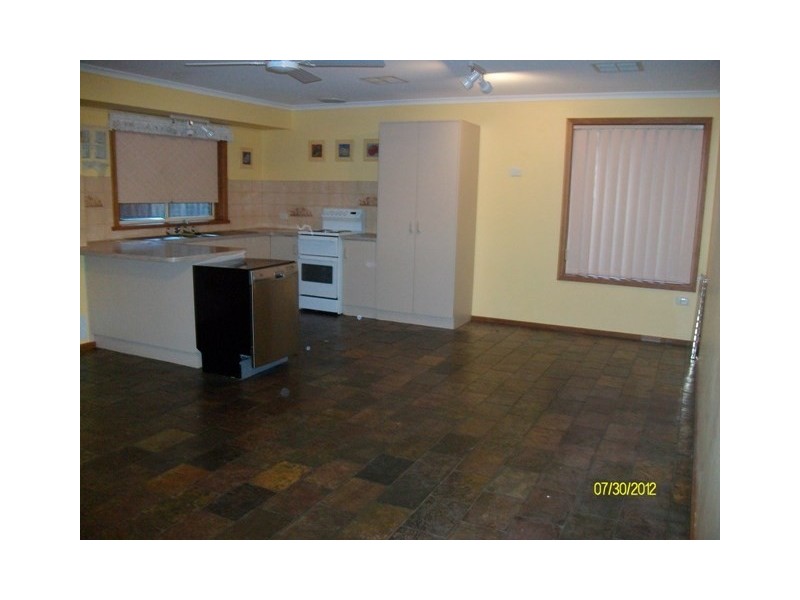 8 Garrard Street, Barmera SA 5345