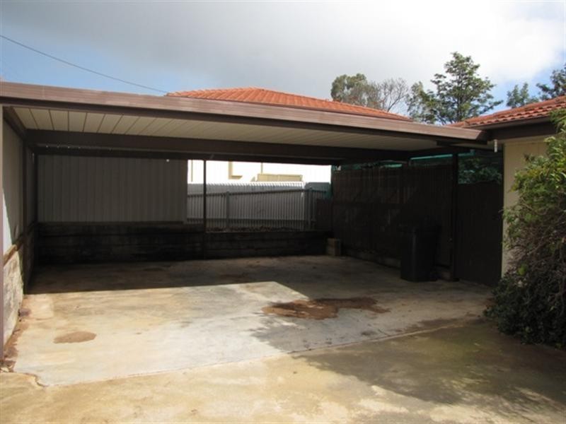 6 View Street, Loxton SA 5333