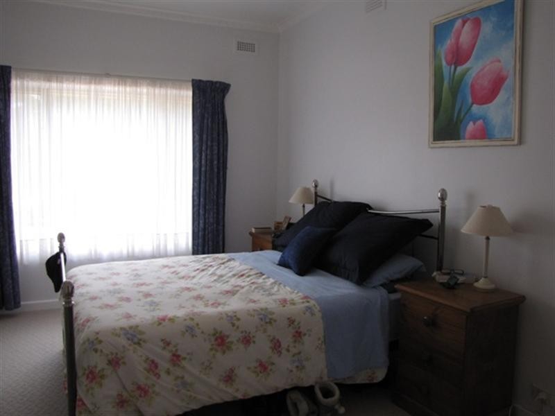 16 McMillan Street, Loxton SA 5333