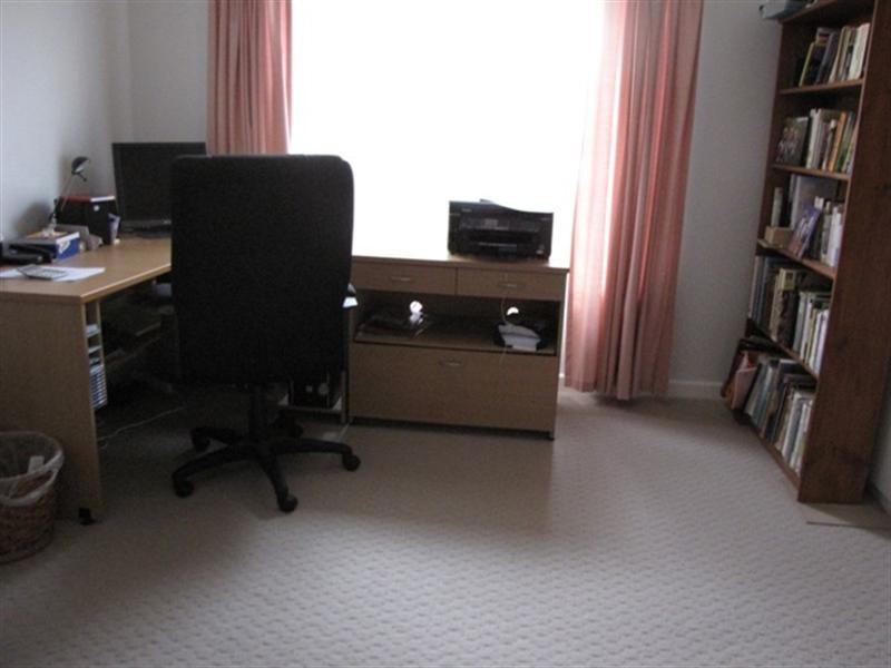 16 McMillan Street, Loxton SA 5333