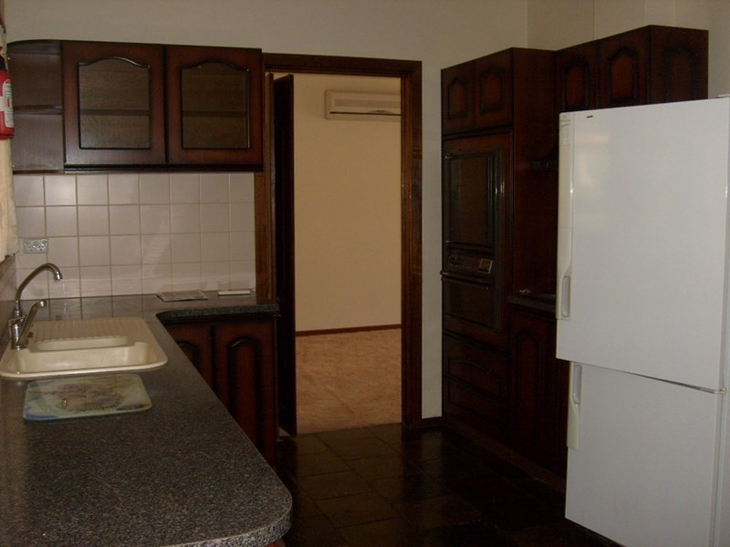 5 Hall Crescent, Loxton SA 5333