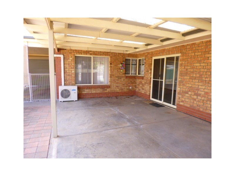 5 Hall Crescent, Loxton SA 5333
