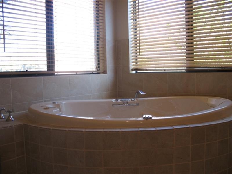 12 Stasinowsky Court, Loxton SA 5333