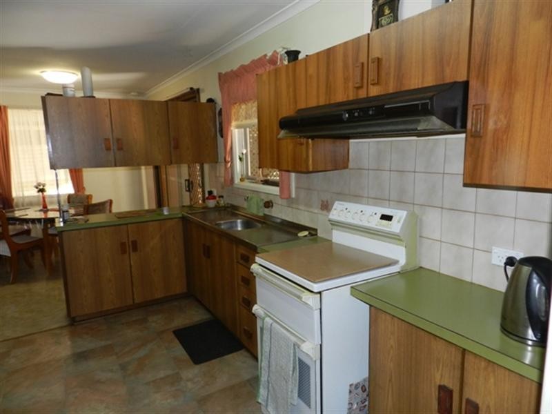 8 Westbrook Avenue, Loxton SA 5333