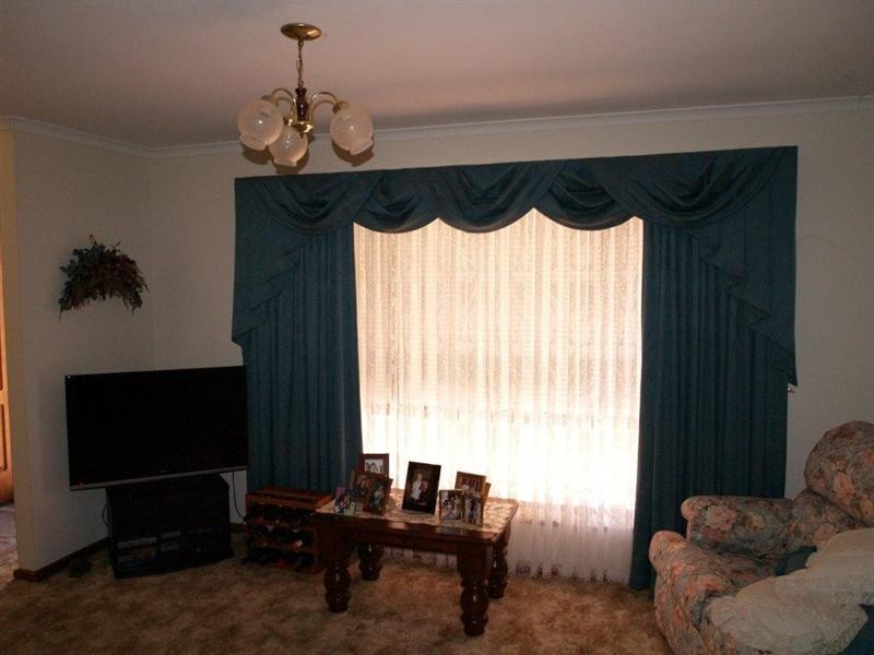 14 Isaacson Street, Waikerie SA 5330