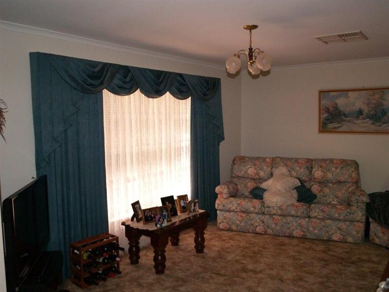 14 Isaacson Street, Waikerie SA 5330