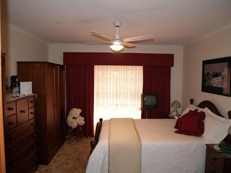 14 Isaacson Street, Waikerie SA 5330