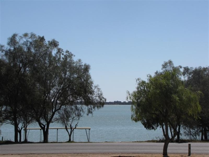 37 Queen Elizabeth Drive, Barmera SA 5345