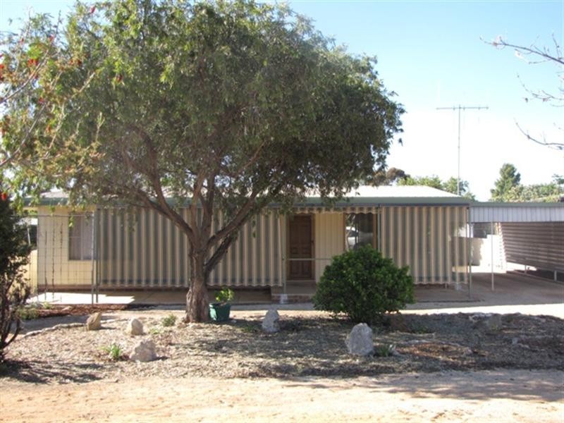 27 Second Street, Loxton SA 5333