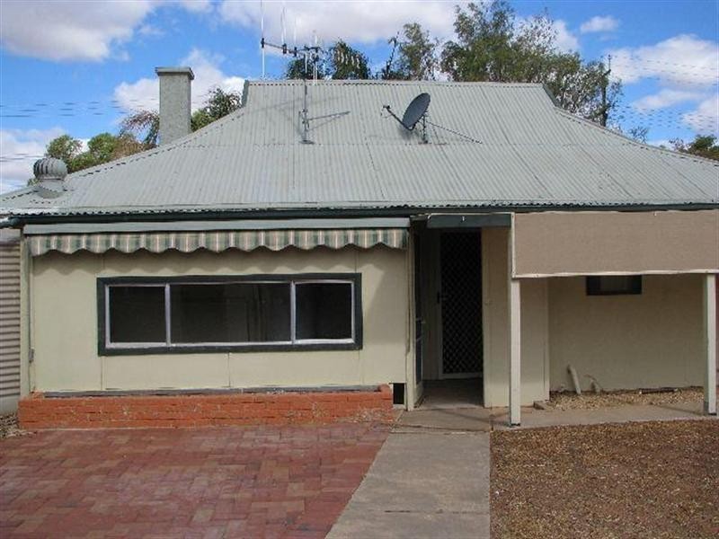 17 Gilbert Street, Berri SA 5343