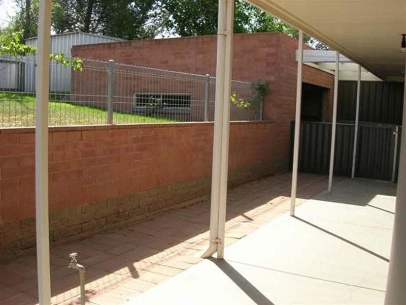 13 Derrick Street, Berri SA 5343