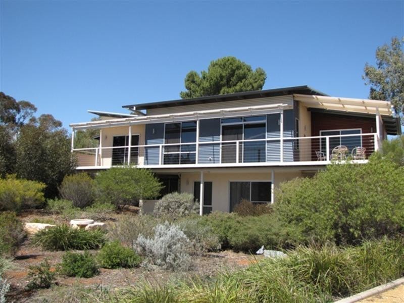 9 Thiele Avenue, Loxton SA 5333