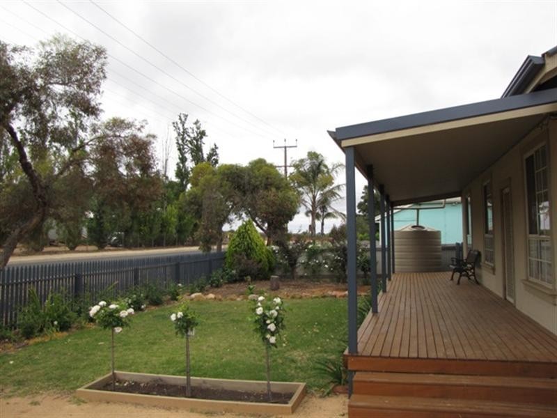 3 Hughes Street, Berri SA 5343