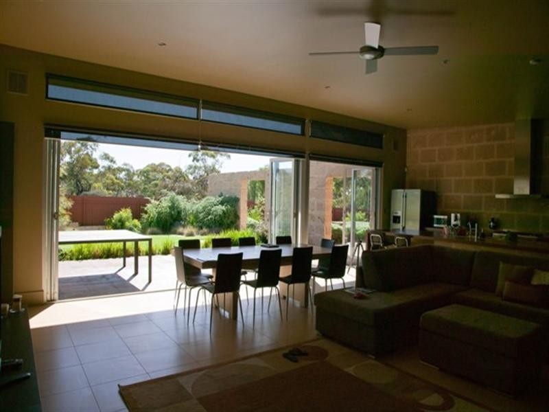 6 Federal Street, Morgan SA 5320