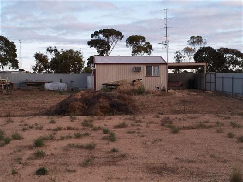 16 Egerton Street, Blanchetown SA 5357