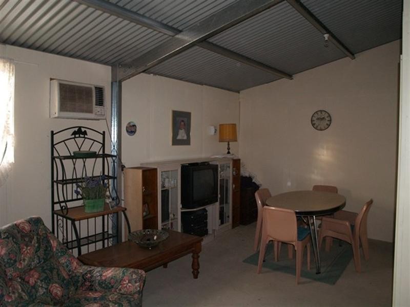 16 Egerton Street, Blanchetown SA 5357