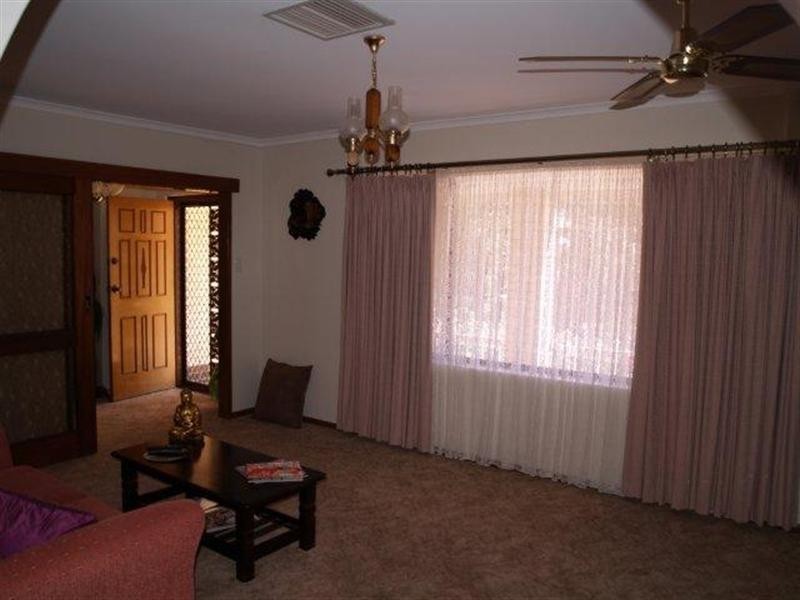 4 Miller Street, Waikerie SA 5330