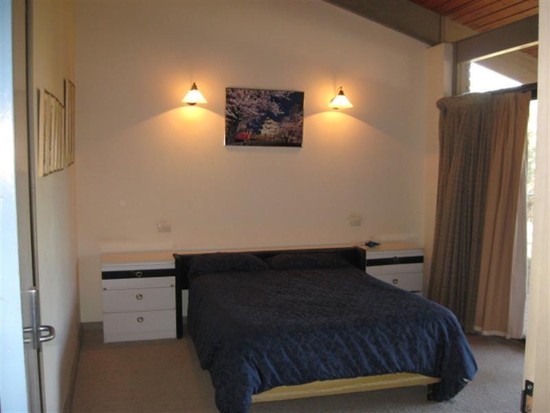 2 Pflaum Terrace, Loxton SA 5333