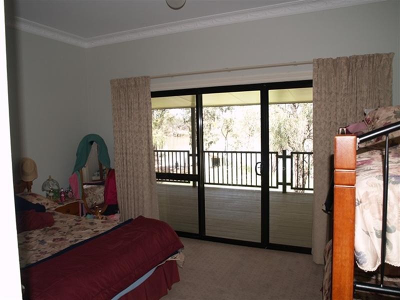 377 Scotts Creek, Morgan SA 5320