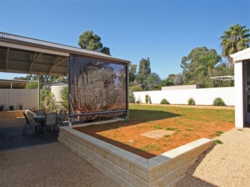 11 Schick Street, Loxton SA 5333