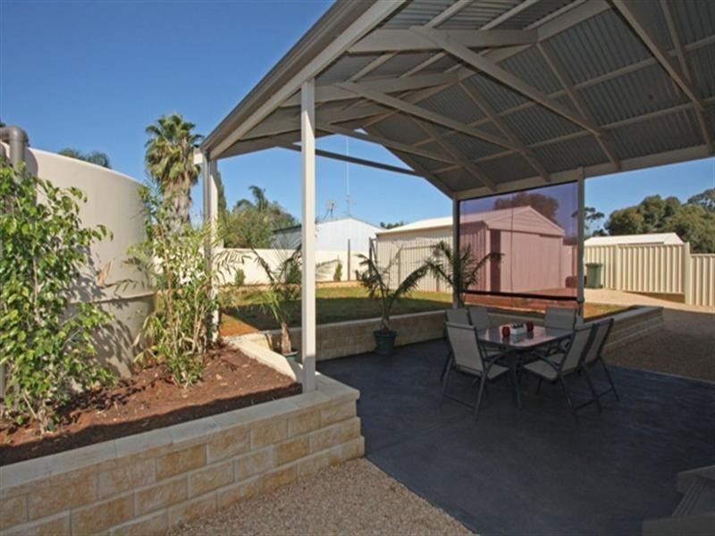 11 Schick Street, Loxton SA 5333