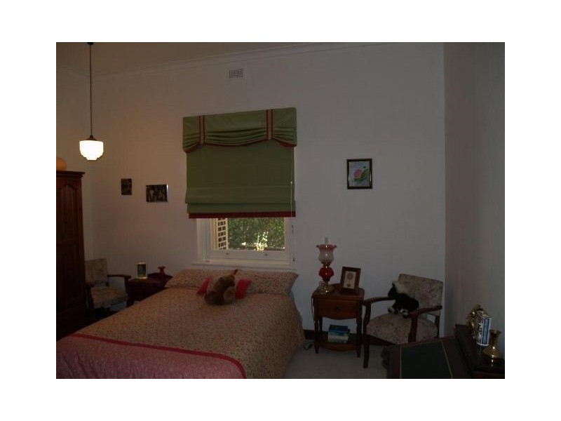 1 Thompson Street, Waikerie SA 5330