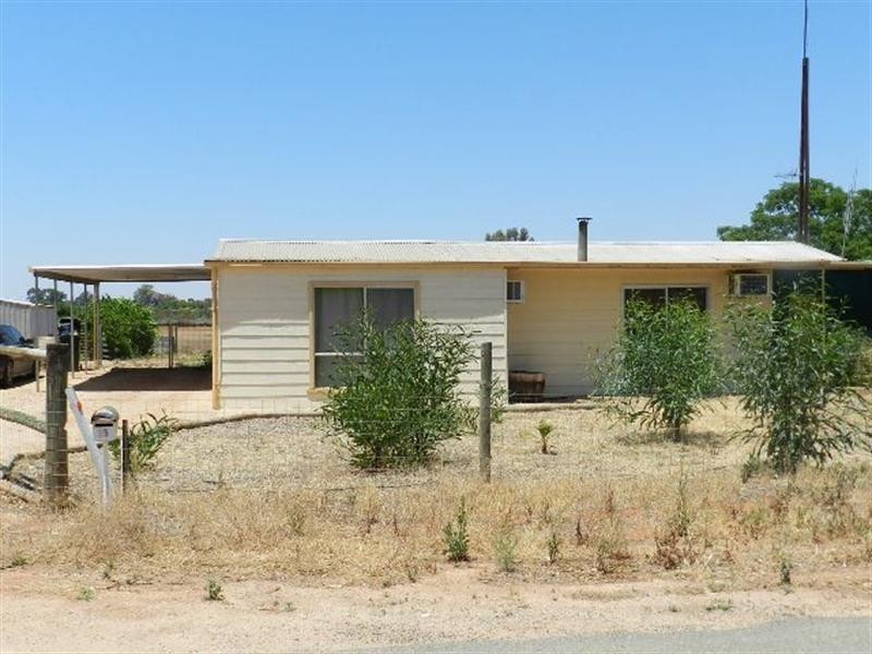 15 Maple Street, Barmera SA 5345