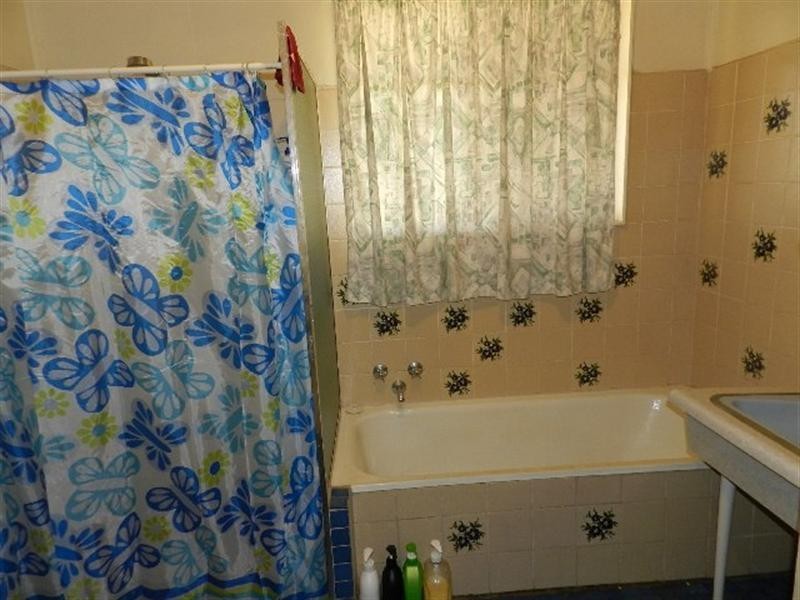 15 Maple Street, Barmera SA 5345