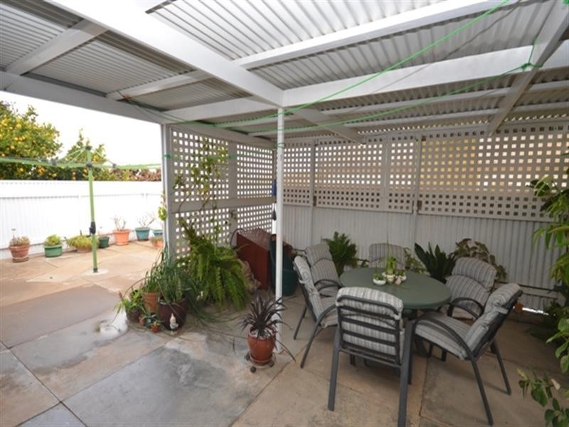 4 Eighth Street, Morgan SA 5320