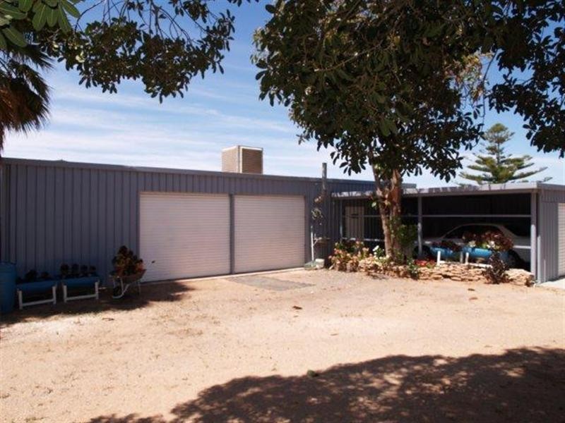 4 Eighth Street, Morgan SA 5320