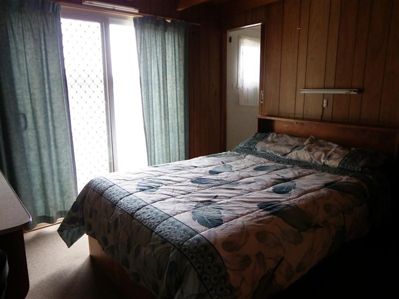 - She’s Ours, Waikerie SA 5330