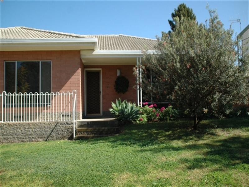 13 Derrick Street, Berri SA 5343