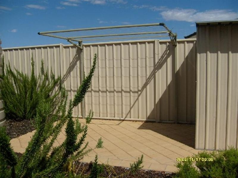 25 Nalara Avenue, Loxton SA 5333