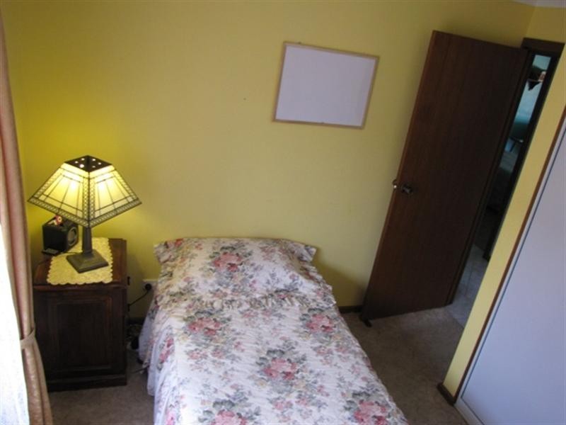 4 Hall Crescent, Loxton SA 5333