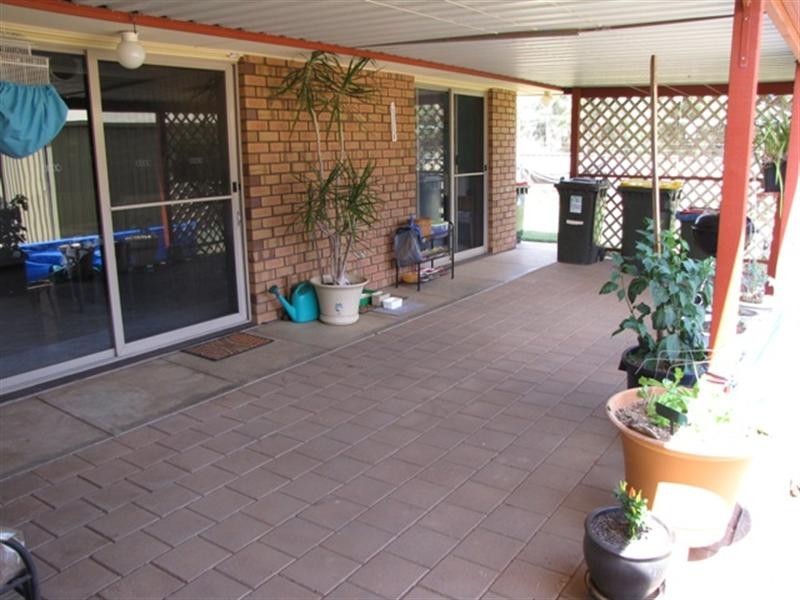 4 Hall Crescent, Loxton SA 5333