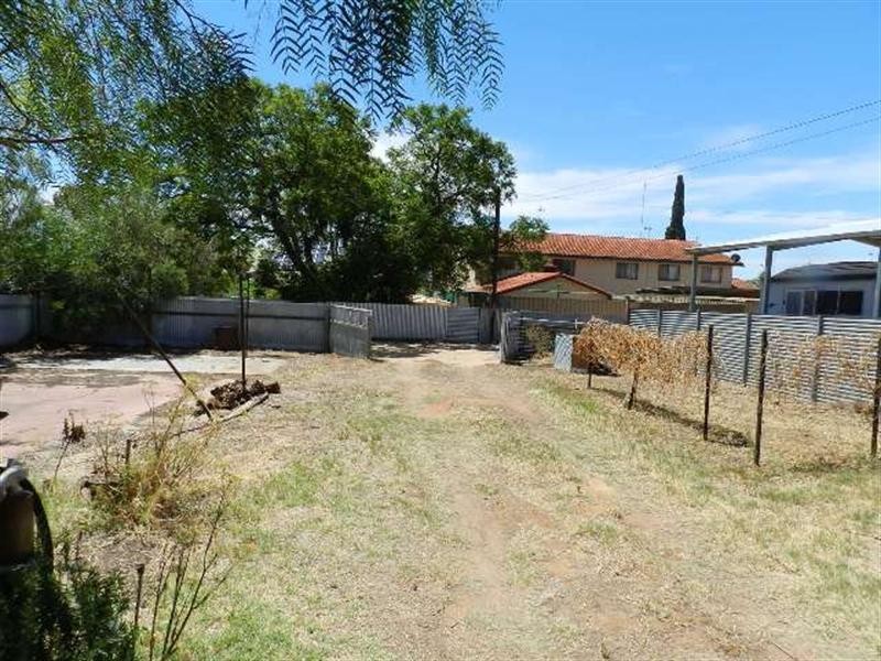 6 Laffer Street, Barmera SA 5345