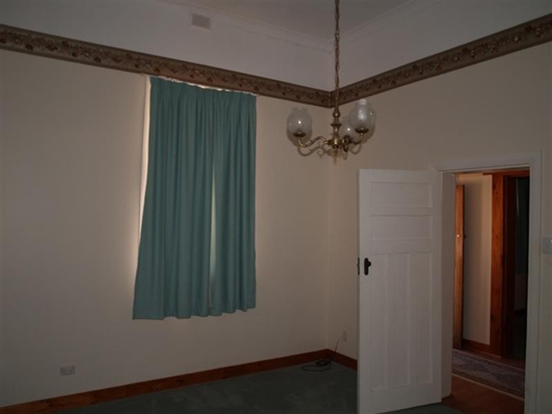 5 Ninth Street, Morgan SA 5320