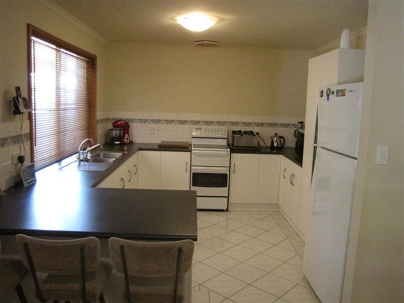 32 First Street, Loxton SA 5333