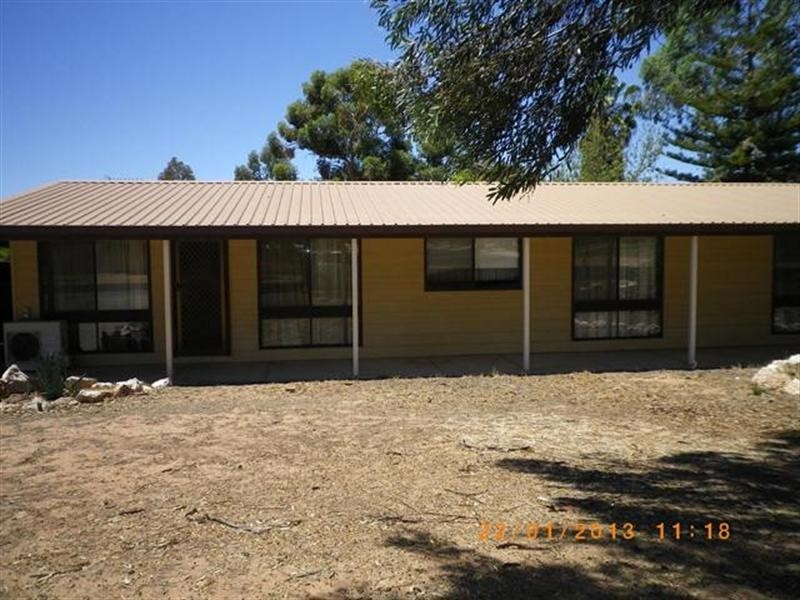 62 Powell, Berri SA 5343