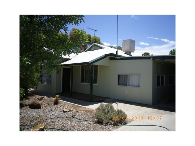 210 Seventeenth, Renmark SA 5341