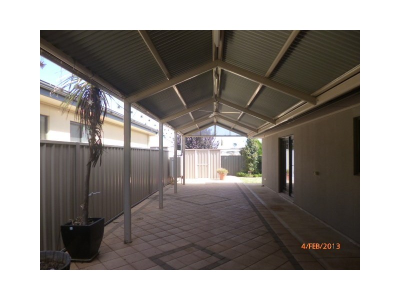 5b Stasinowsky Court, Loxton SA 5333