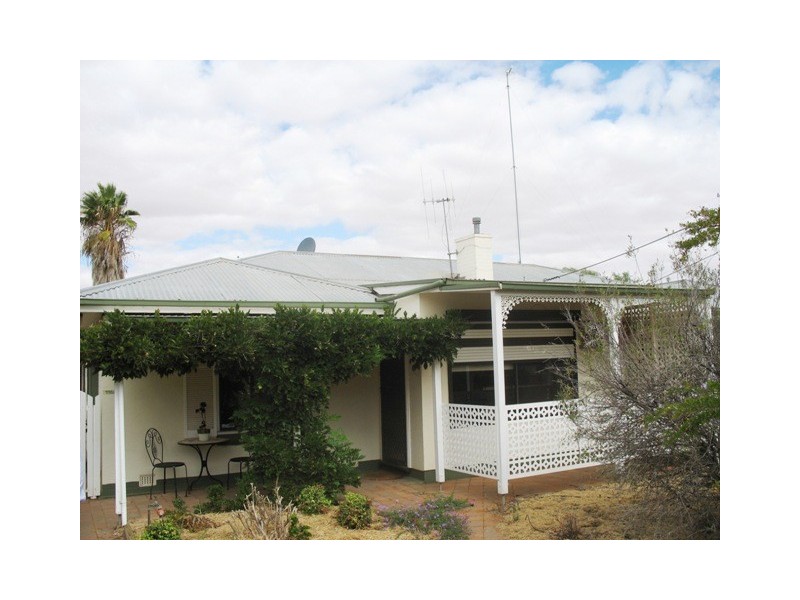 15 Coral Street, Loxton SA 5333