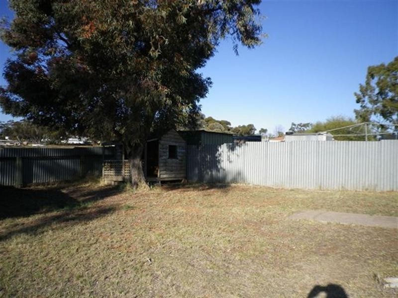 12 Jones Street, Berri SA 5343