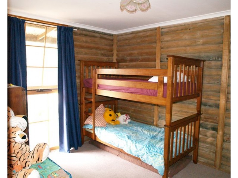 28 Elliott Road, Waikerie SA 5330