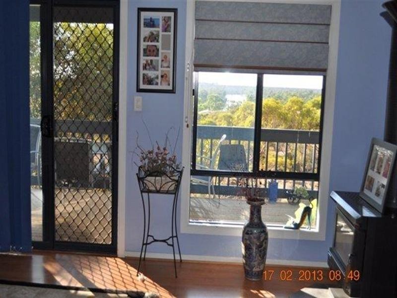 13 North Terrace, Blanchetown SA 5357