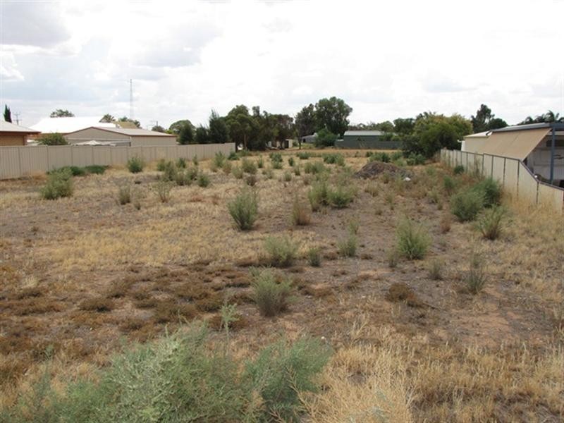 5 Downer Avenue, Berri SA 5343